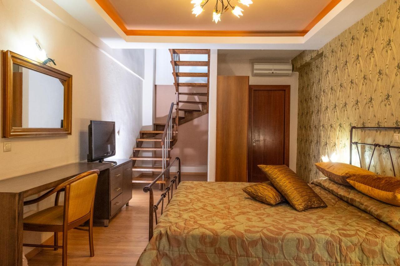 Country Inn Kallithea  Ngoại thất bức ảnh